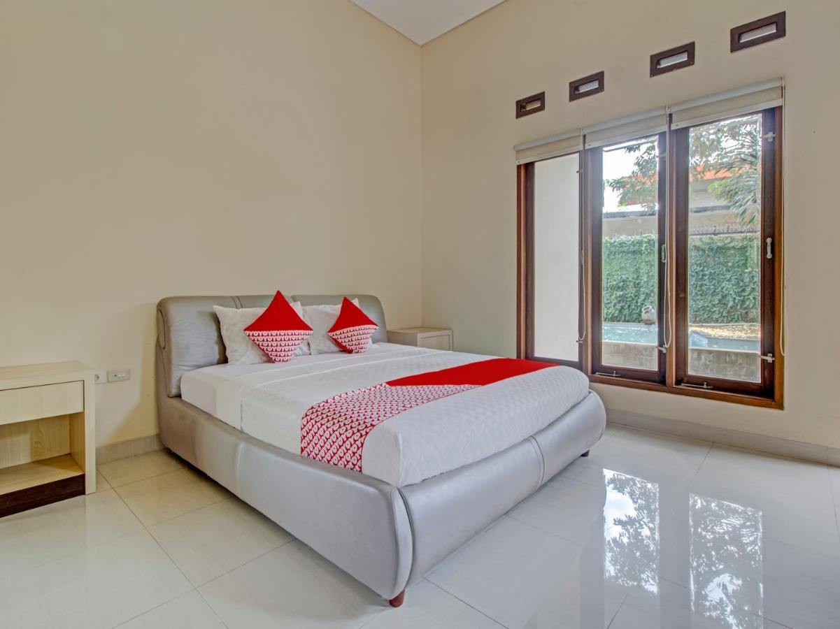 Oyo 89997 Hotel Bumi Kedaton Waterpark Bandar Lampung Esterno foto