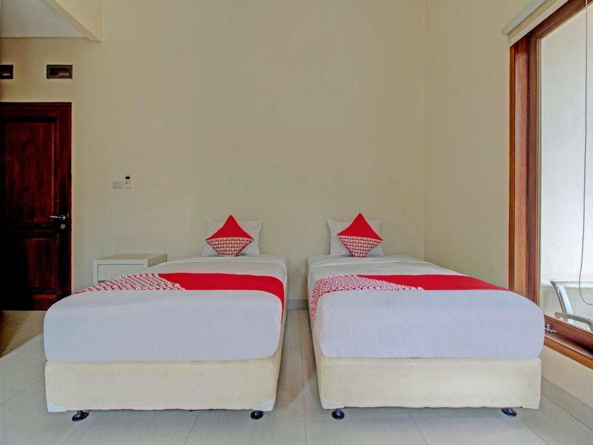 Oyo 89997 Hotel Bumi Kedaton Waterpark Bandar Lampung Esterno foto